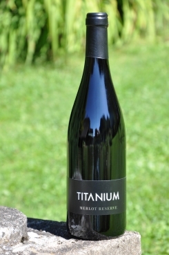 TITANIUM, MERLOT RESERVE 2018, 0,75l